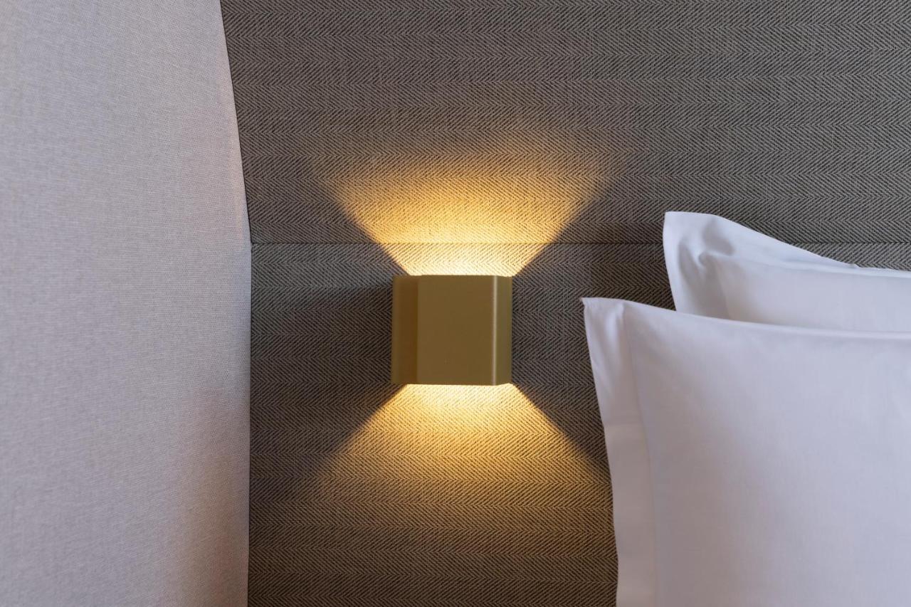 Beige Hotel Parijs